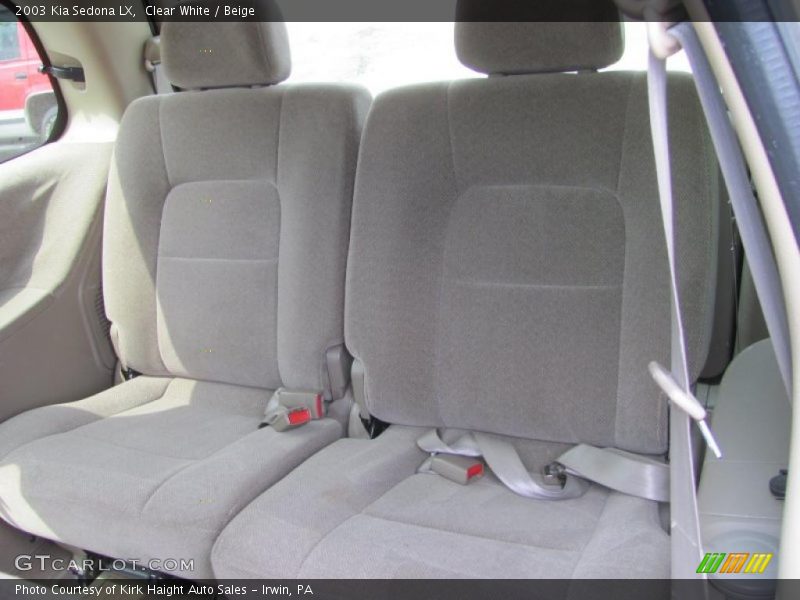 Clear White / Beige 2003 Kia Sedona LX