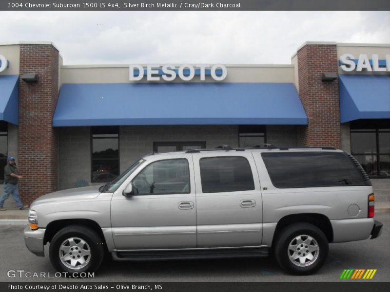 Silver Birch Metallic / Gray/Dark Charcoal 2004 Chevrolet Suburban 1500 LS 4x4