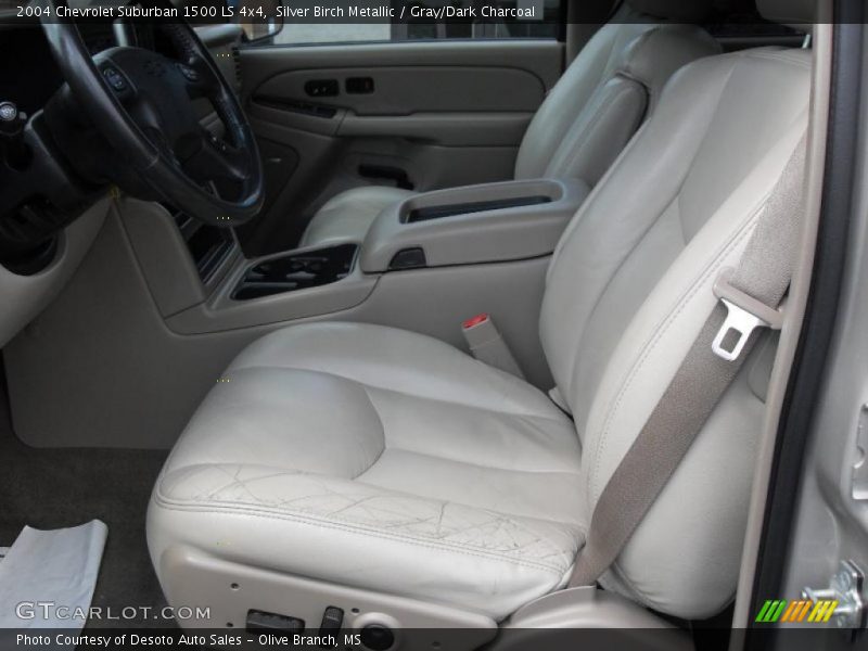 Silver Birch Metallic / Gray/Dark Charcoal 2004 Chevrolet Suburban 1500 LS 4x4