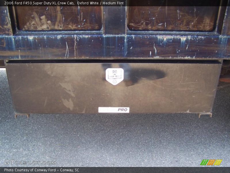 Oxford White / Medium Flint 2006 Ford F450 Super Duty XL Crew Cab