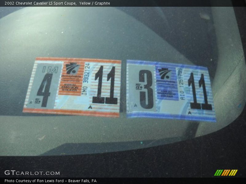 Yellow / Graphite 2002 Chevrolet Cavalier LS Sport Coupe