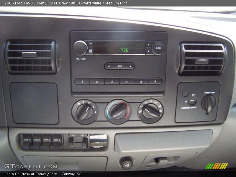 Oxford White / Medium Flint 2006 Ford F450 Super Duty XL Crew Cab