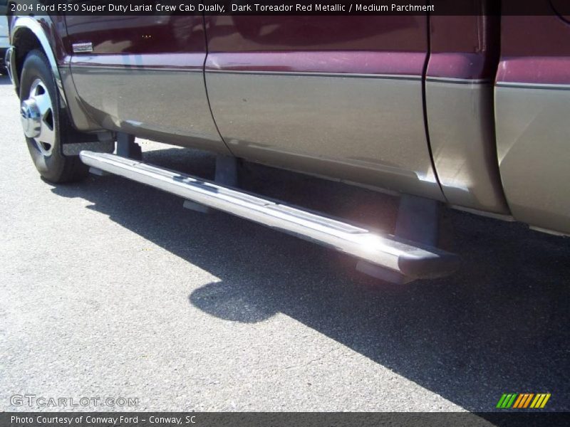 Dark Toreador Red Metallic / Medium Parchment 2004 Ford F350 Super Duty Lariat Crew Cab Dually
