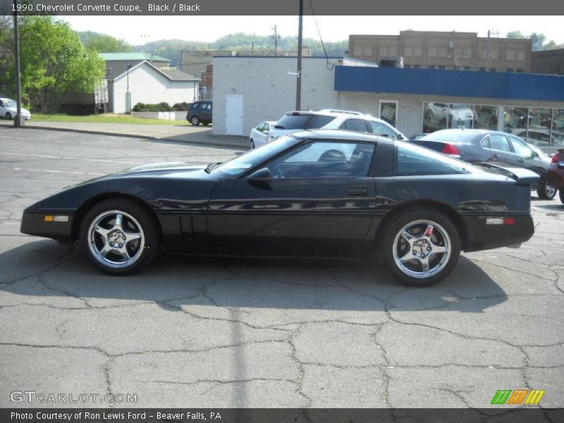 Black / Black 1990 Chevrolet Corvette Coupe