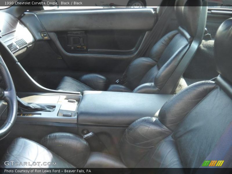 Black / Black 1990 Chevrolet Corvette Coupe