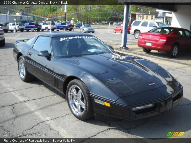 Black / Black 1990 Chevrolet Corvette Coupe
