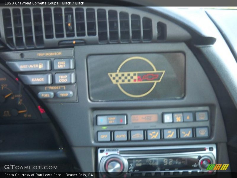 Black / Black 1990 Chevrolet Corvette Coupe