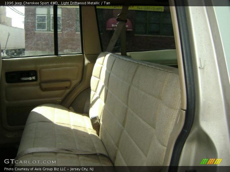 Light Driftwood Metallic / Tan 1996 Jeep Cherokee Sport 4WD