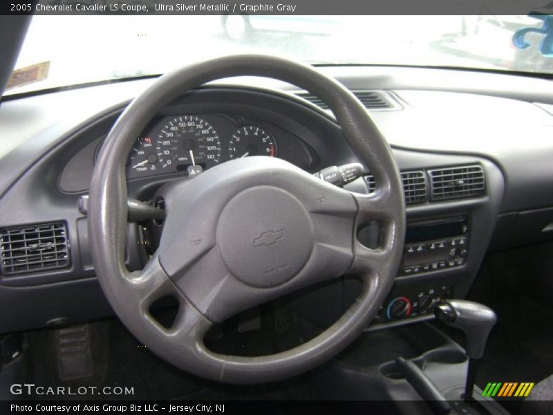 Ultra Silver Metallic / Graphite Gray 2005 Chevrolet Cavalier LS Coupe