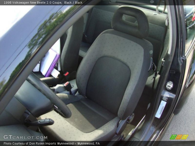 Black / Black 1998 Volkswagen New Beetle 2.0 Coupe