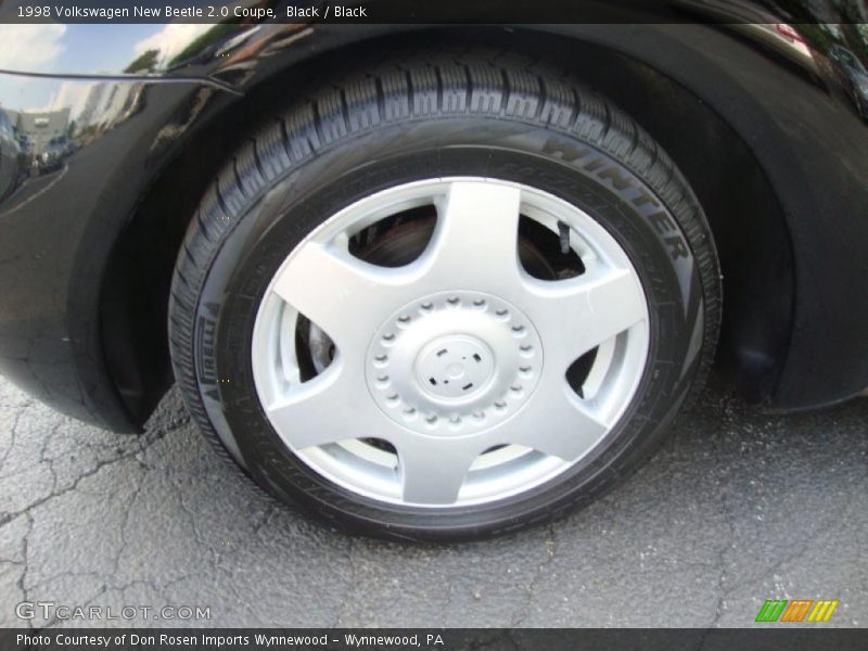 Black / Black 1998 Volkswagen New Beetle 2.0 Coupe