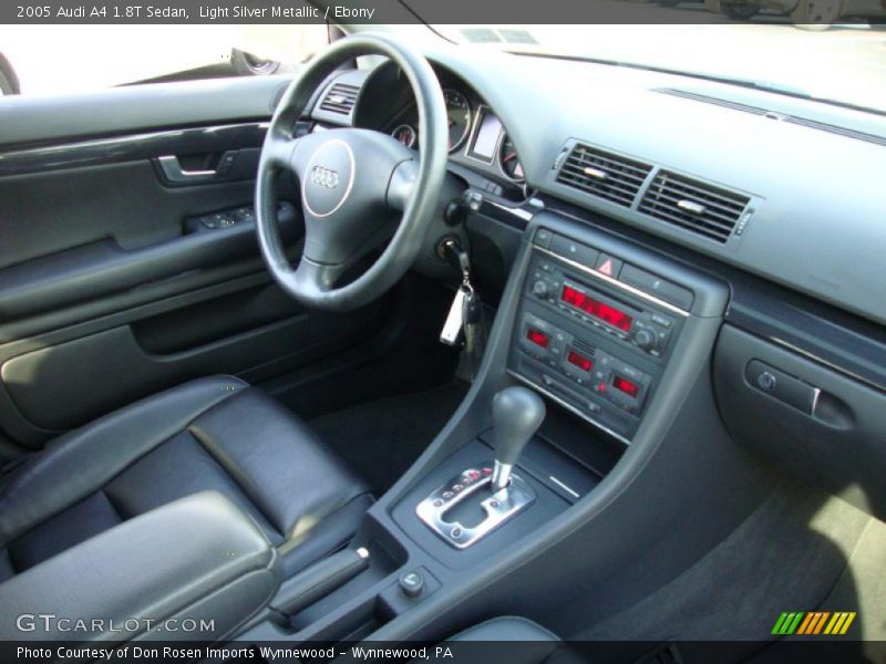 Light Silver Metallic / Ebony 2005 Audi A4 1.8T Sedan