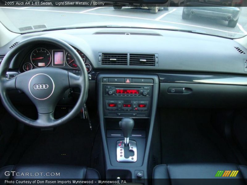 Light Silver Metallic / Ebony 2005 Audi A4 1.8T Sedan