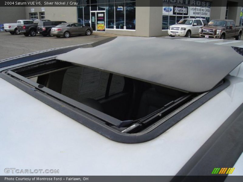 Silver Nickel / Gray 2004 Saturn VUE V6