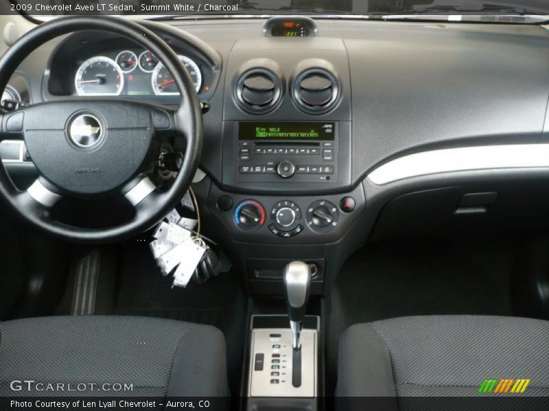 Summit White / Charcoal 2009 Chevrolet Aveo LT Sedan