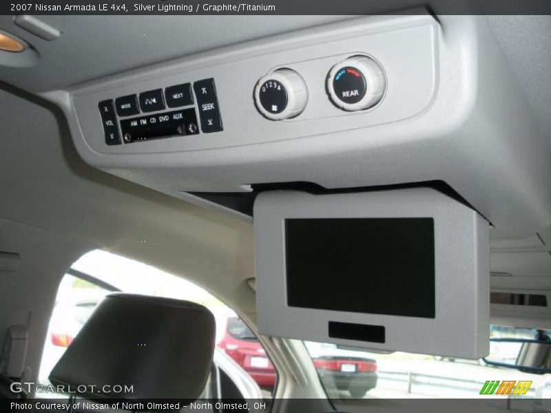 Silver Lightning / Graphite/Titanium 2007 Nissan Armada LE 4x4