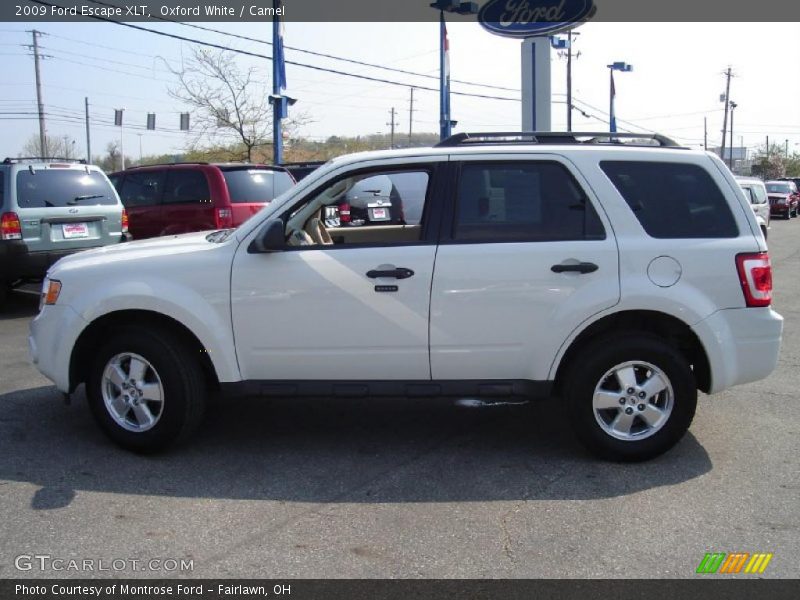 Oxford White / Camel 2009 Ford Escape XLT