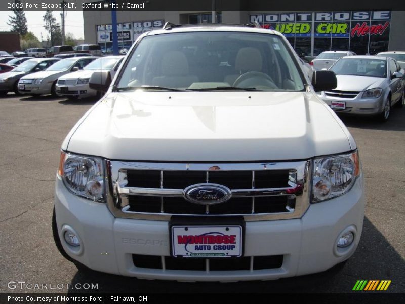 Oxford White / Camel 2009 Ford Escape XLT