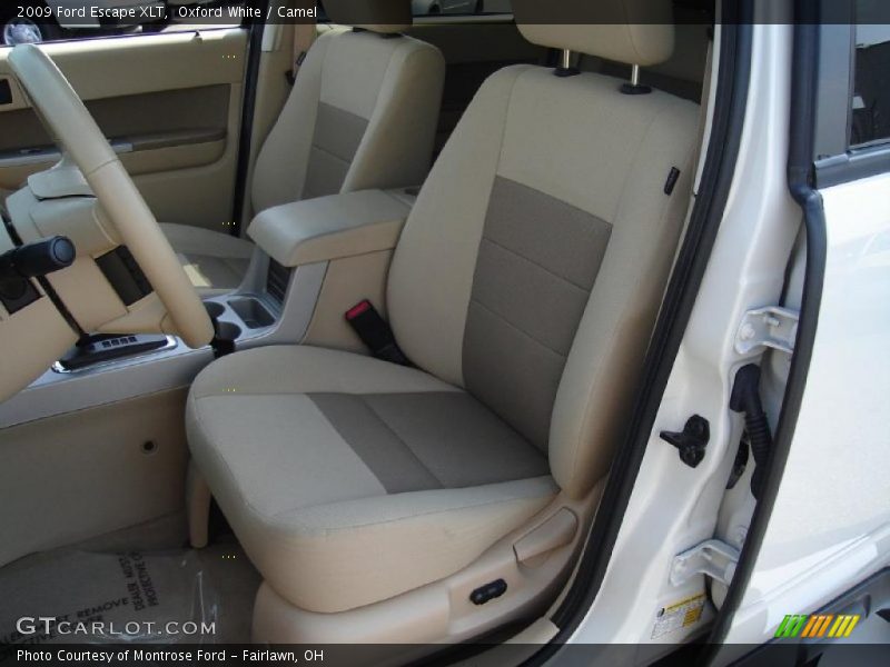 Oxford White / Camel 2009 Ford Escape XLT