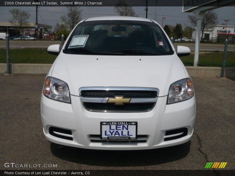 Summit White / Charcoal 2009 Chevrolet Aveo LT Sedan