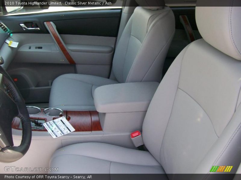 Classic Silver Metallic / Ash 2010 Toyota Highlander Limited