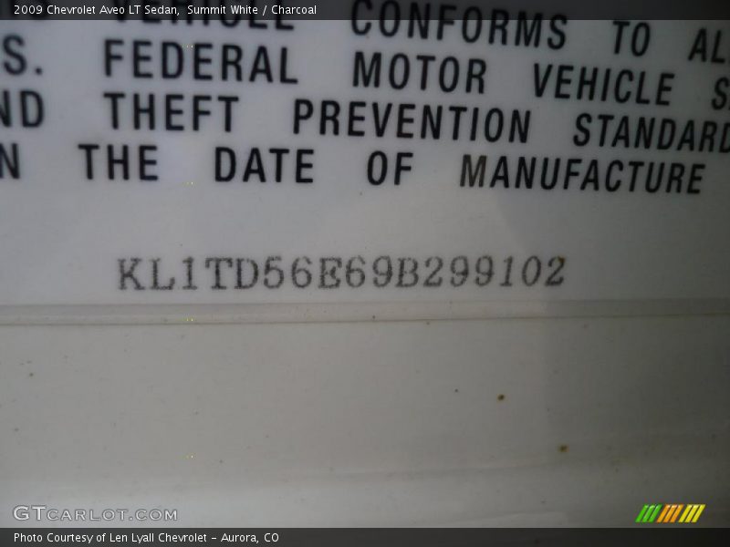 Summit White / Charcoal 2009 Chevrolet Aveo LT Sedan