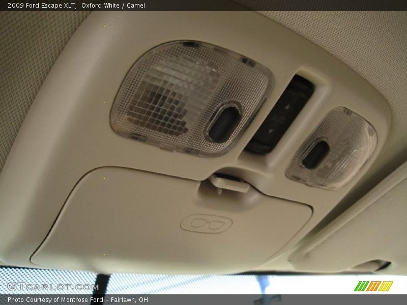 Oxford White / Camel 2009 Ford Escape XLT