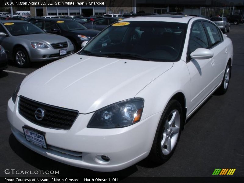 Satin White Pearl / Charcoal 2006 Nissan Altima 3.5 SE
