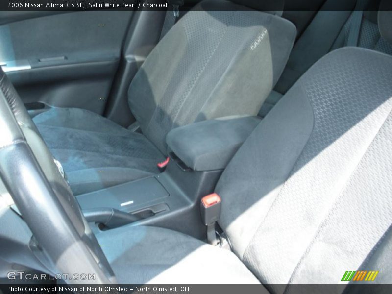 Satin White Pearl / Charcoal 2006 Nissan Altima 3.5 SE
