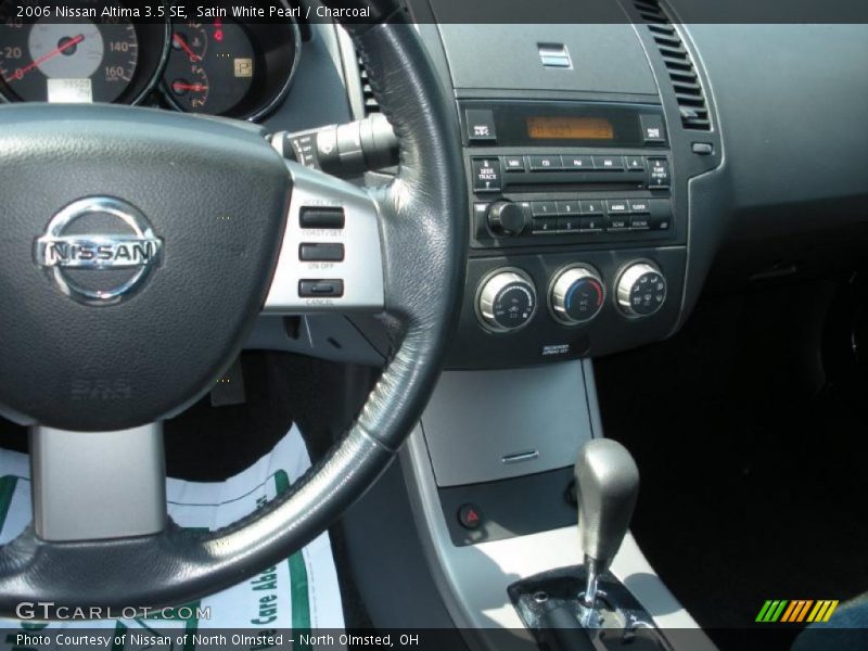 Satin White Pearl / Charcoal 2006 Nissan Altima 3.5 SE