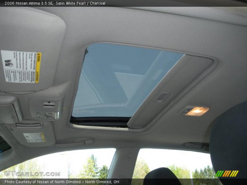 Satin White Pearl / Charcoal 2006 Nissan Altima 3.5 SE