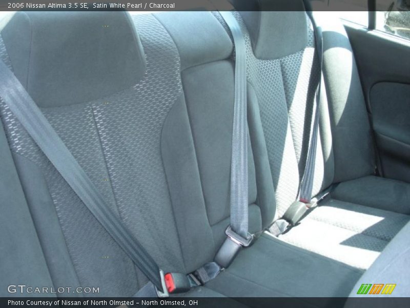 Satin White Pearl / Charcoal 2006 Nissan Altima 3.5 SE