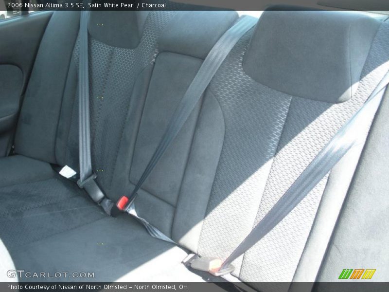 Satin White Pearl / Charcoal 2006 Nissan Altima 3.5 SE