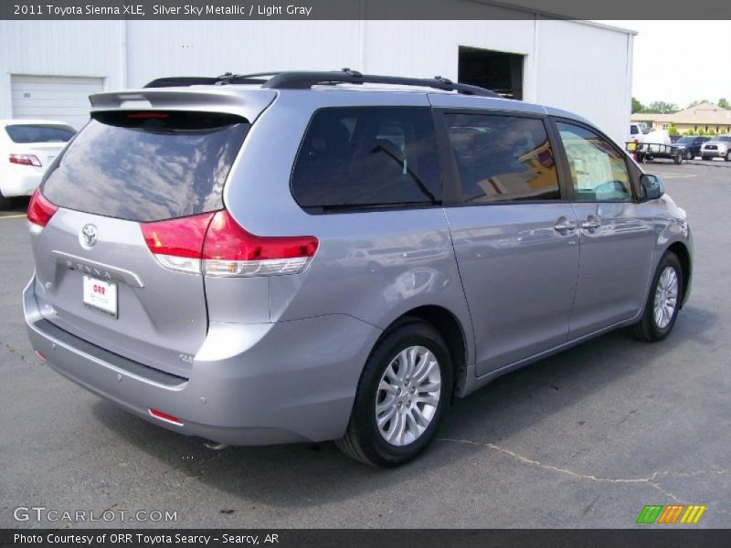 Silver Sky Metallic / Light Gray 2011 Toyota Sienna XLE