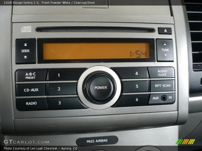 Fresh Powder White / Charcoal/Steel 2008 Nissan Sentra 2.0