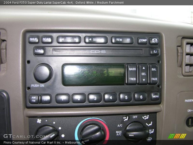 Oxford White / Medium Parchment 2004 Ford F350 Super Duty Lariat SuperCab 4x4