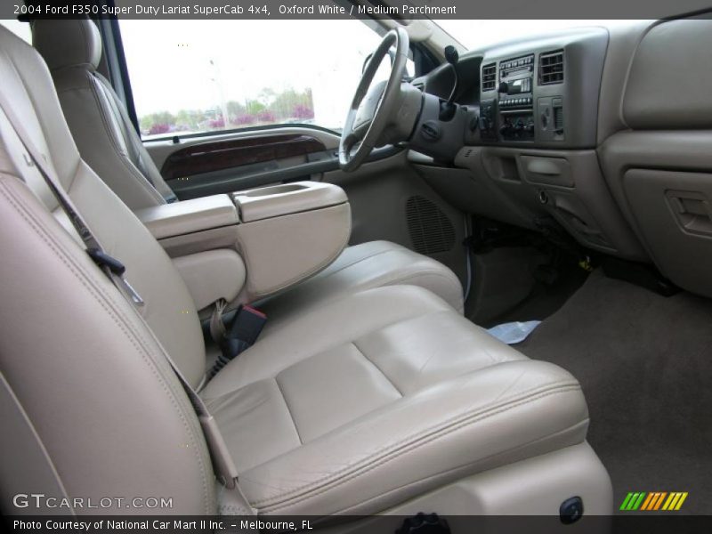 Oxford White / Medium Parchment 2004 Ford F350 Super Duty Lariat SuperCab 4x4
