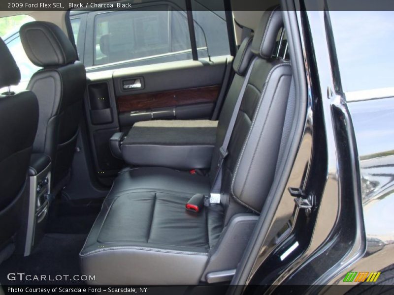 Black / Charcoal Black 2009 Ford Flex SEL