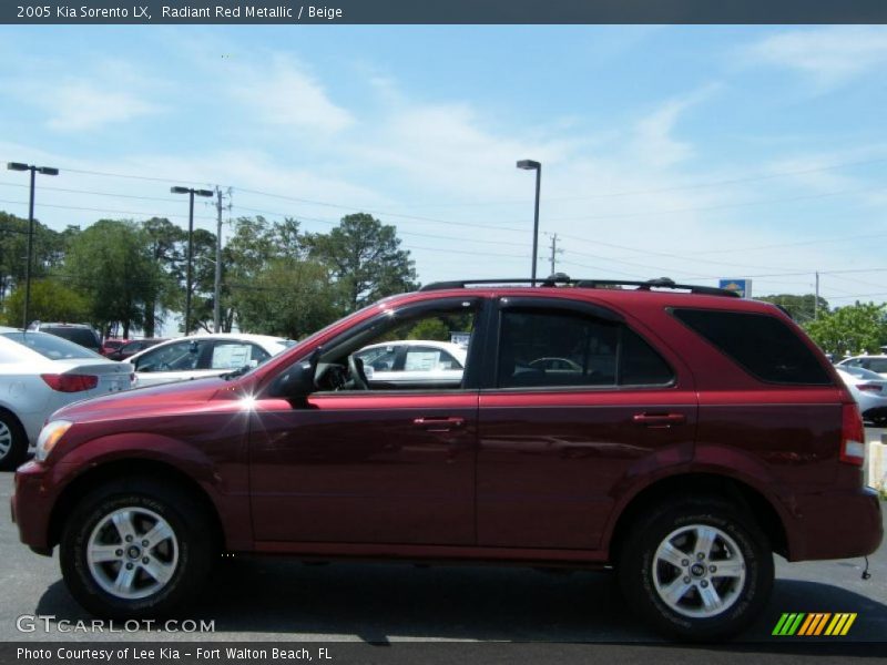 Radiant Red Metallic / Beige 2005 Kia Sorento LX