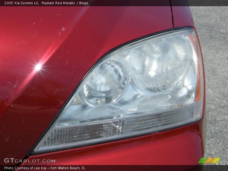 Radiant Red Metallic / Beige 2005 Kia Sorento LX