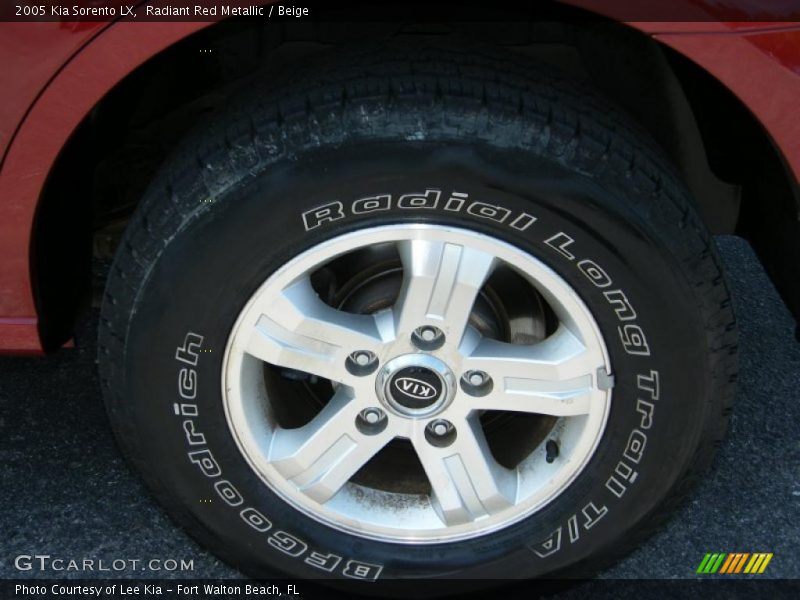 Radiant Red Metallic / Beige 2005 Kia Sorento LX