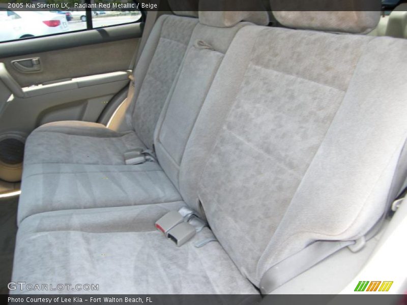 Radiant Red Metallic / Beige 2005 Kia Sorento LX