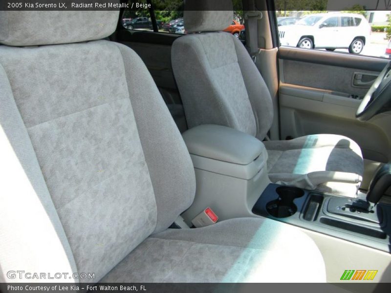 Radiant Red Metallic / Beige 2005 Kia Sorento LX
