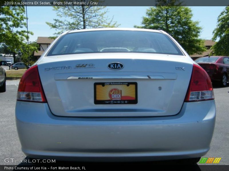 Bright Silver Metallic / Gray 2009 Kia Spectra EX Sedan
