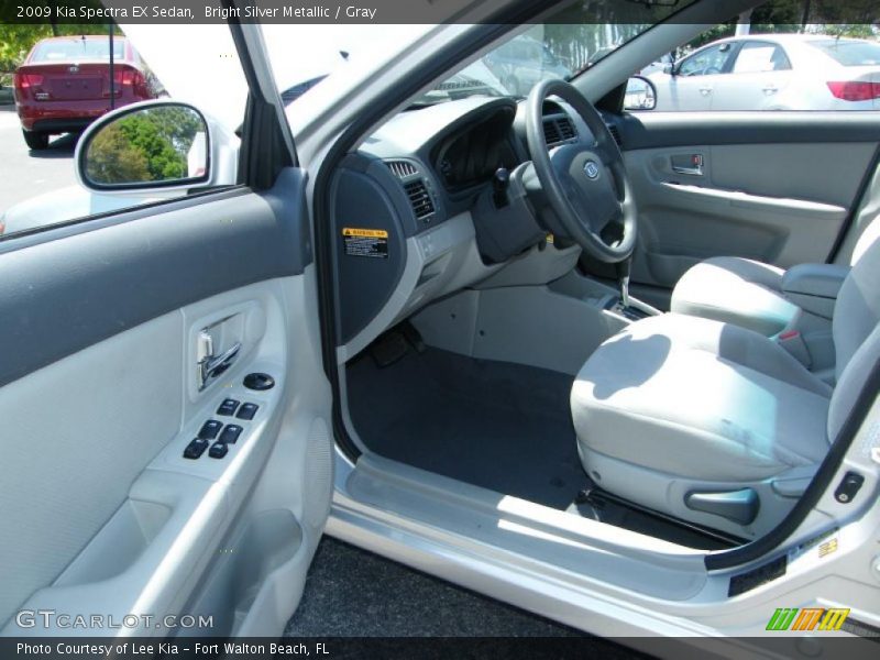 Bright Silver Metallic / Gray 2009 Kia Spectra EX Sedan