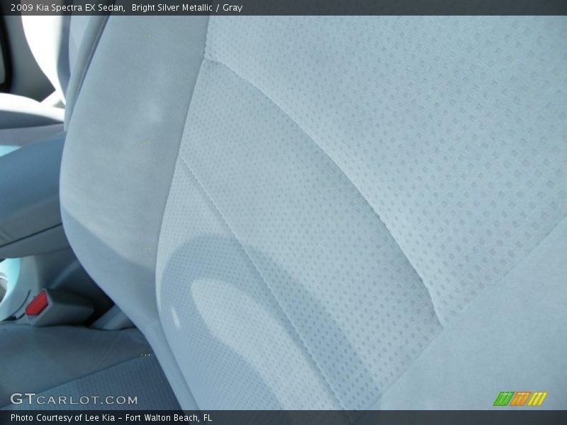 Bright Silver Metallic / Gray 2009 Kia Spectra EX Sedan