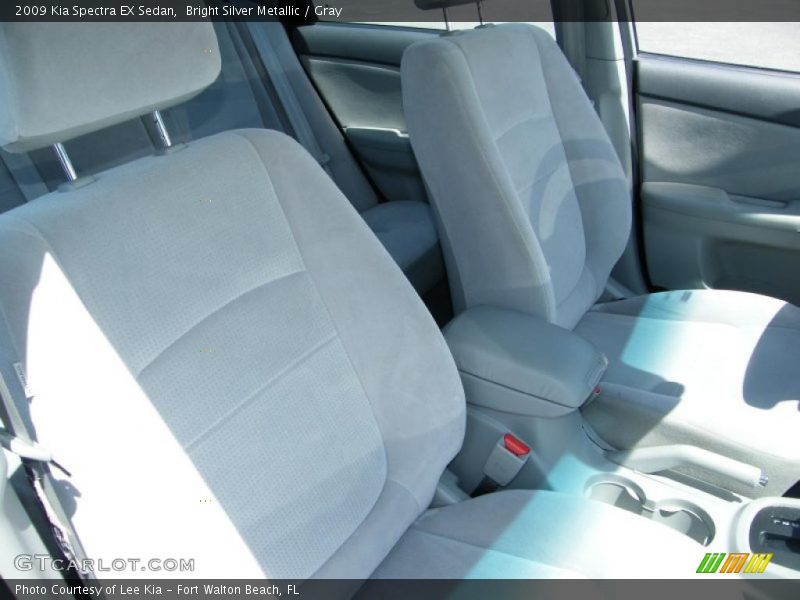 Bright Silver Metallic / Gray 2009 Kia Spectra EX Sedan