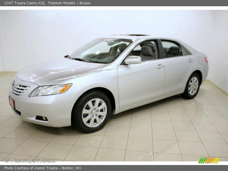 Titanium Metallic / Bisque 2007 Toyota Camry XLE