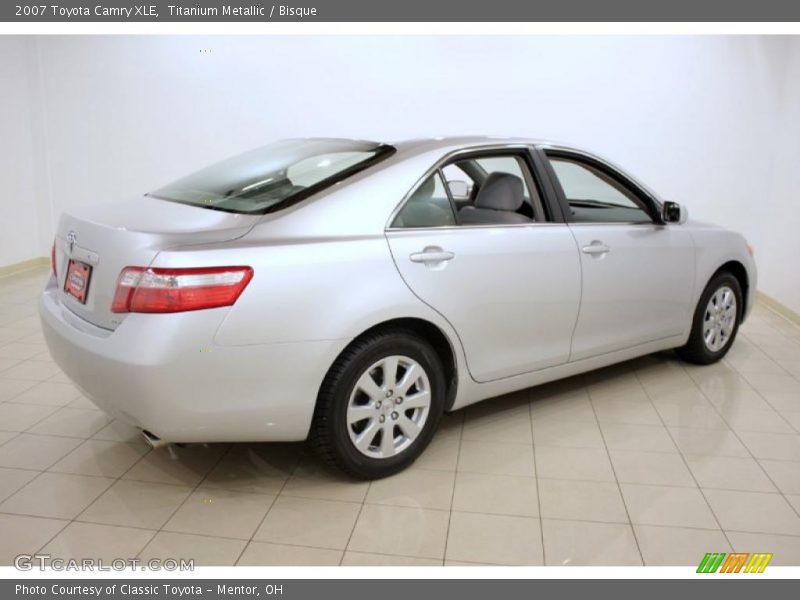 Titanium Metallic / Bisque 2007 Toyota Camry XLE