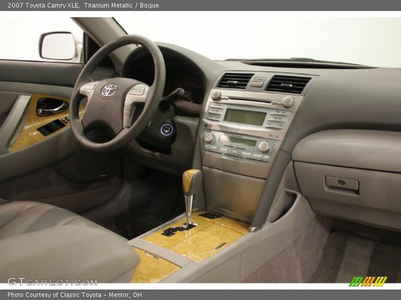 Titanium Metallic / Bisque 2007 Toyota Camry XLE
